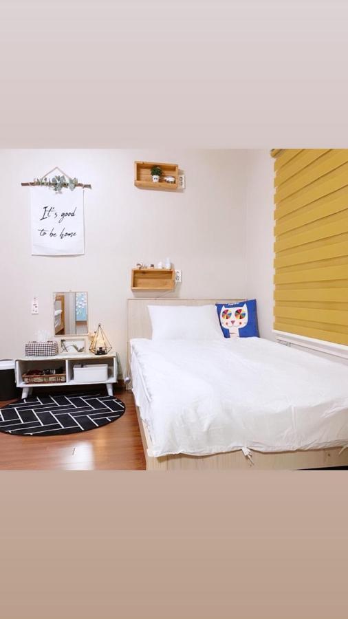 Lefthander Guesthouse Jeju by Eksteriør bilde
